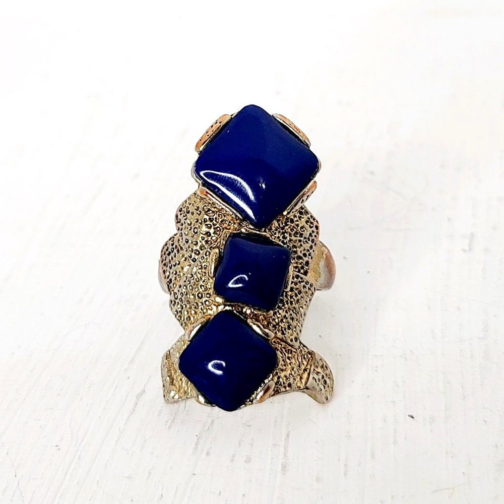 **SALE** 3/20.00 Vintage Geometric Abstract Gold Tone Ring Long, Size 9, Fashion
